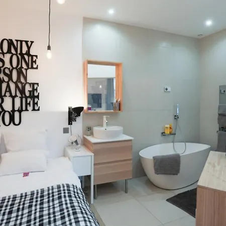 Suite Garibaldi Cosy Et Design Lyon Exterior foto